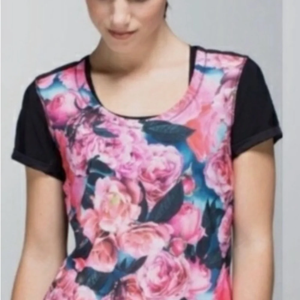 lululemon athletica Pink and Black Floral Short Sleeve Top